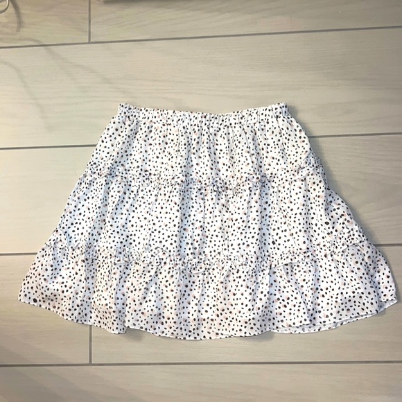 Princess Polly Skirt - Picture 1 of 4